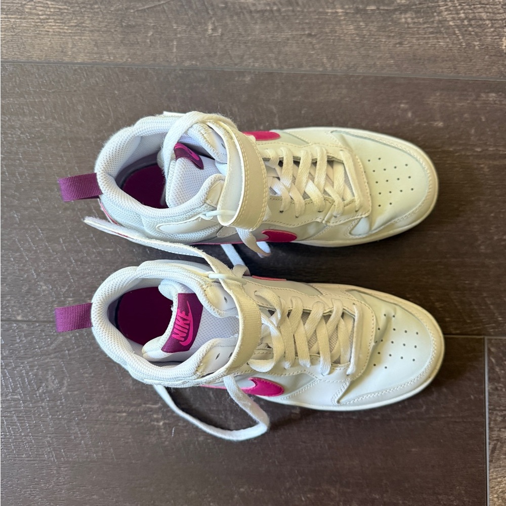 Nike Kids Court Borough White and Pink Sneakers